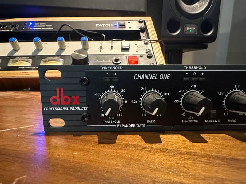 MINT - dbx 266XL Stereo Compressor / Limiter image 1