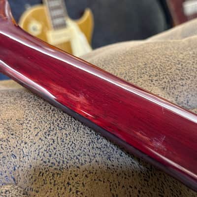 Brian May Guitars Brian May Guitars Rightone Strap BM Book Red Special Pack image 16