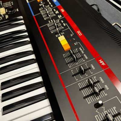 Roland Juno-60 Factory Fresh/cased image 4