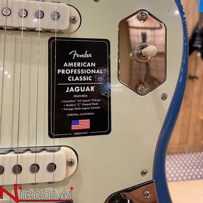Fender American Professional Classic Jaguar, Maple Fingerboard, Faded Lake Placid Blue image 6