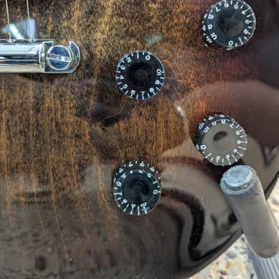 Gibson les Paul studio ebony image 6