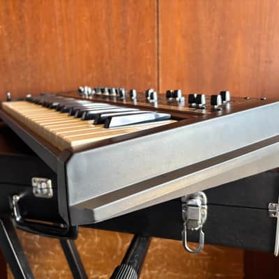 Roland SH-2 vintage analog synthesizer Perfect Working w/ original case image 6