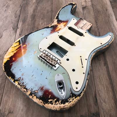 FRANCHIN Mercury guitar body Relic Aged Ice Blue Metalic over 3-Color Sunburst 100% Nitro Lacquer HSS Poplar Stratocaster-Strat-S-Style Made in Italy - Stock piece #23310826 image 6