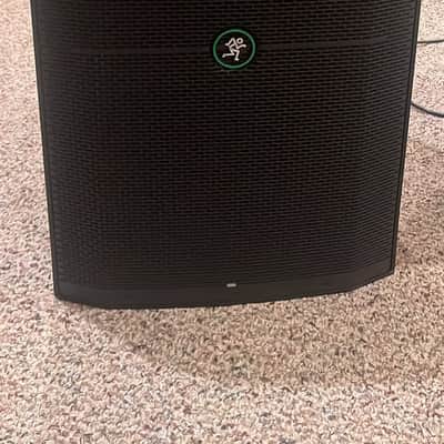 Pair Of Mackie THUMP215 15" Powered PA Speakers 2020 - Present - Black w/ Tripods image 3