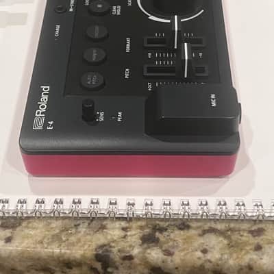 Roland E-4 AIRA Compact Voice Tweaker 2022 - Present - Black image 10