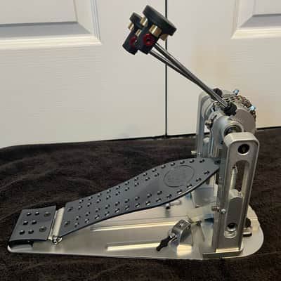 DW DWCPMCD2 MCD Machined Chain Drive Double Bass Drum Pedal – Polished image 9