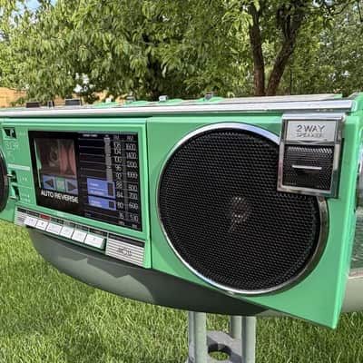TOSHIBA RT-SF5 Rare Green Vintage Japan Boombox Getto Blaster Warranty image 4