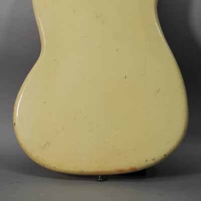 1974 Fender Musicmaster Shortscale Bass Olympic White w/OHSC image 5