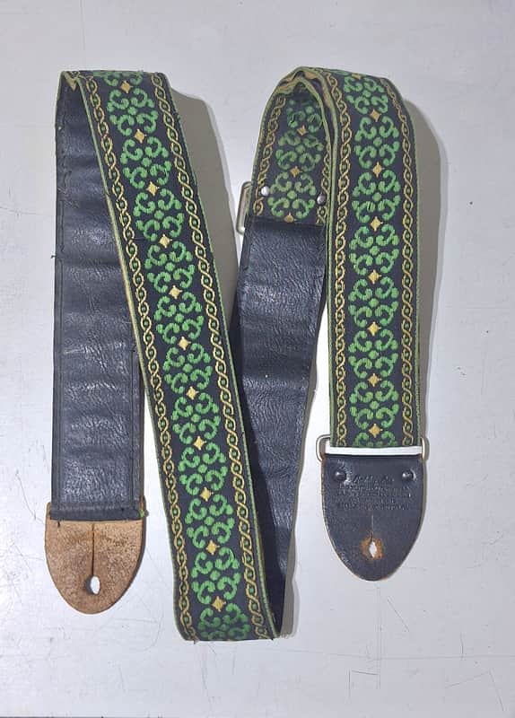 Bobby Lee Strap Vintage