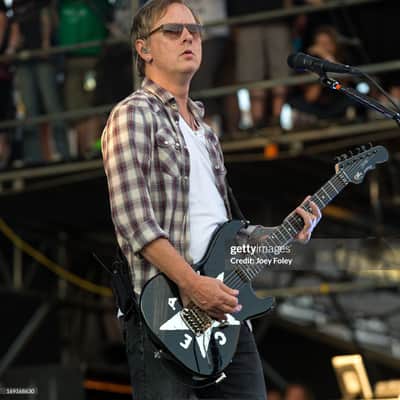 G&L Tribute Series Rampage Jerry Cantrell Signature with Ebony Fretboard 2010 - 2018 - Black image 2