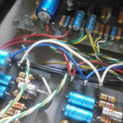 Stereo solid state amp image 9
