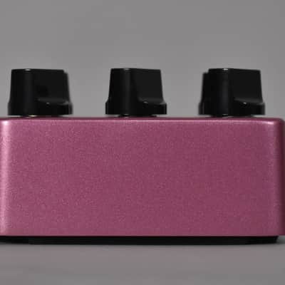 JOYO JF-16 British Sound Overdrive Effects Pedal Fuchsia image 4