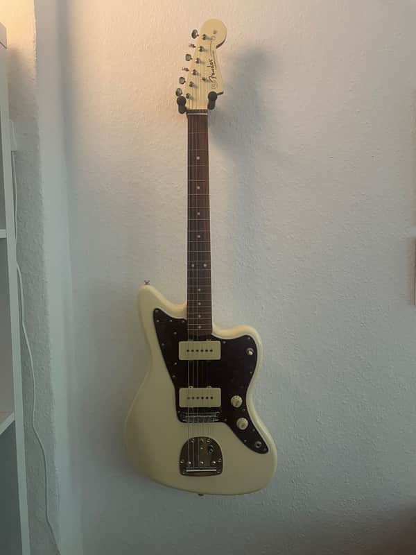 Fender Vintera ‘60s Jazzmaster Olympic White