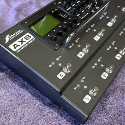 Fractal Audio Systems AX8 Amp Modeler/Multi-FX Processor - Black image 4