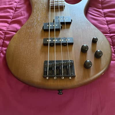 Ibanez GSR200B-WNF Gio Soundgear 2014 - Present - Walnut Flat image 14