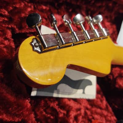 Fender EJ'54 Virginia Stratocaster 2020 - Tow-tone tobacco burst image 11