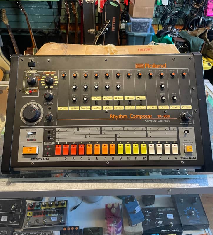 Roland TR-808 Rhythm Composer 1982 - Black image 1