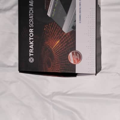 Native Instruments Traktor Scratch A6 Interface 2010s - Silver image 2