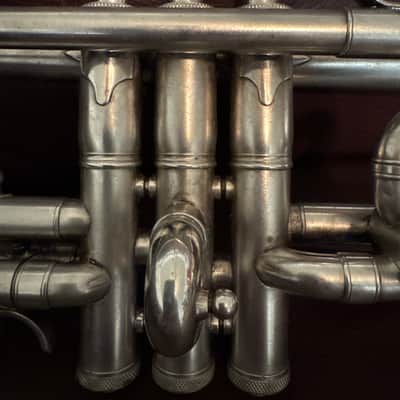 Buescher Symphony Model 10-22R (1923) Bb and A trumpet SN 136409 (silver plated) (gold wash bell) image 11
