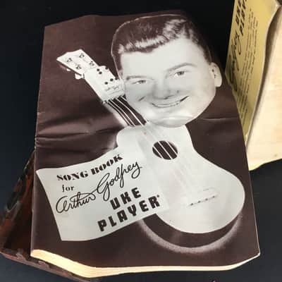 Ukulele Chord Master by Mastro/Maccaferri Arthur Godfrey Uke Player 1955 image 7