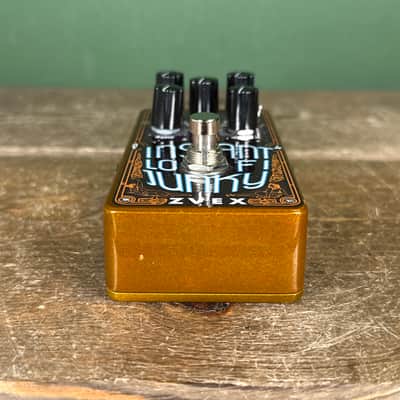 Zvex Vertical Vexter Instant Lo-Fi Junky 2019 - Graphic image 6