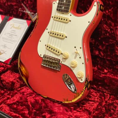 Fender Stratocaster 2021 Heavy Relic Fiesta Red Over Sunburst image 2