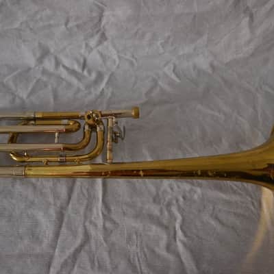 Trombón Bach Stradivarius Corporation 36 en buen estado. image 14