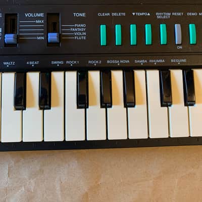 Casio PT-22 29-Key Mini Synthesizer 1980s Japan EC image 6