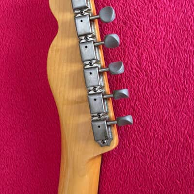 Fender Bullet Deluxe with Rosewood Fretboard 1981 - 1982 - Ivory image 17
