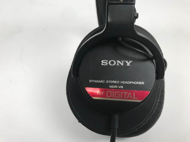Sony MDR-V6 Dynamic Stereo Studio Monitor Headphones | Reverb