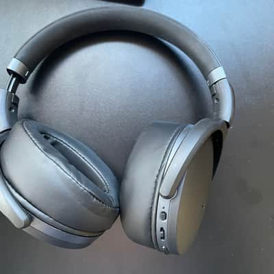 Sennheiser HD4.40BT Headphones: Wireless I Over the Ear Headphones image 2