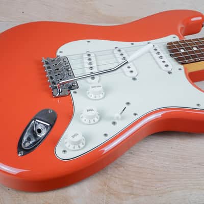 Fender Traditional II '60s Stratocaster MIJ 2020 Fiesta Red Japan w/ Bag image 4
