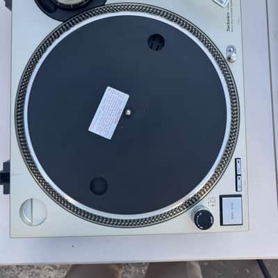 Pair of Technics SL-1200MK2-A Silver Direct Drive DJ Turntables in Good condition image 6
