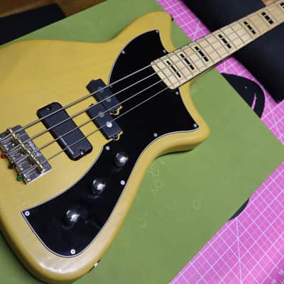 SkunkWerx USA Custom "Aster" Meteora Bass 2021 Butterscotch Fender Japanese JB Neck SD Dragonfire image 3