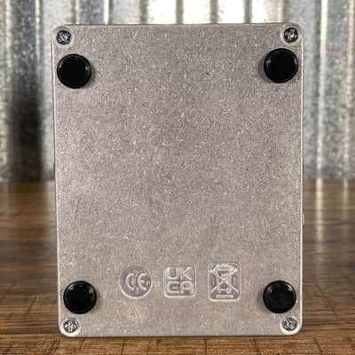 Electro-Harmonix Bass Big Muff Pi Classic Bass Guitar Distortion Effect Pedal image 5