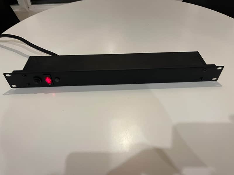 6-outlet Rack-mount Power Strip Brooks Power System BPS RM230 image 1