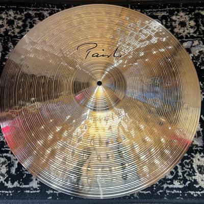 Paiste 22" Signature Full Ride Cymbal - Traditional image 1