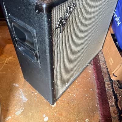 Fender Bassman 410 Neo 500-Watt 4x10" Bass Speaker Cabinet 2012 - Present - Black image 3