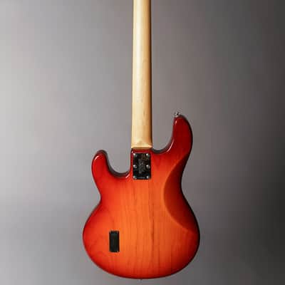 Ernie Ball Music Man Stingray 4 3EQ 2004 - Honey Burst | Reverb
