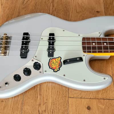 SQUIER JAZZ BASS CLASSIC VIBE INCA SILVER 2014 - NEW OLD STOCK image 12
