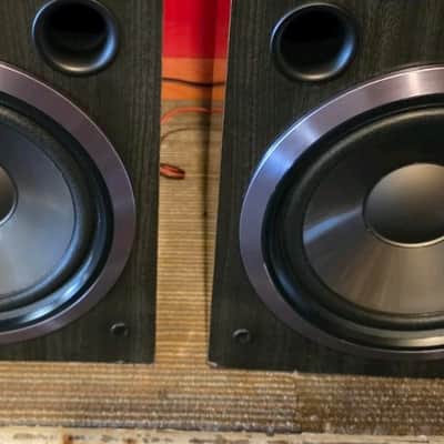 VINTAGE PIONEER 8OHM/ 3 WAY 4 SPEAKER SYSTEM/MADE IN JAPAN 8 INCH WOOFERS image 3