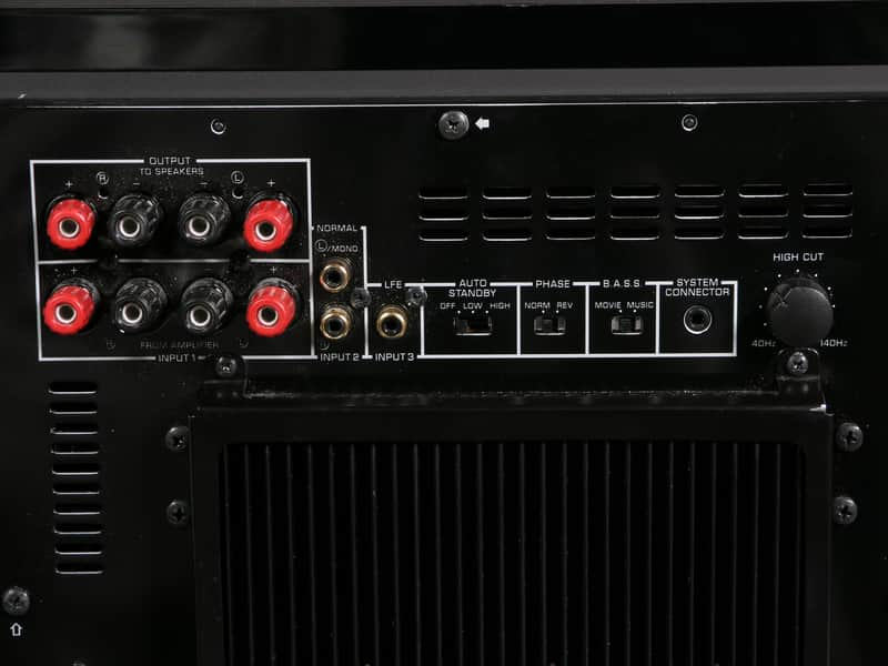 Yamaha NS-SW300 Powered Subwoofer - For Parts or Repair 2020 Black