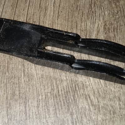 Guitar saddle Unusual Design - Plastic base. Metal insert image 6