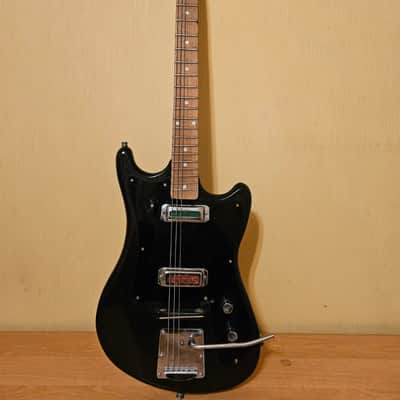 Krunk-50 Krunk Electric Guitar USSR Soviet Vintage image 2