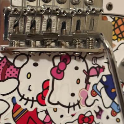 Fender Stratocaster MIM 2004-2008 - hello kitty Stickered image 4