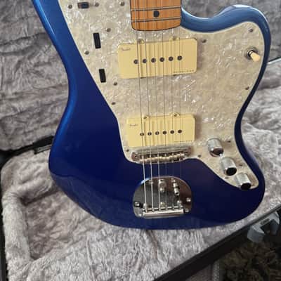 Fender American Ultra Jazzmaster with Maple Fretboard 2019 - 2025 - Cobra Blue image 2