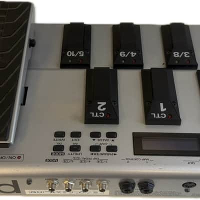 Roland FC-300 MIDI Foot Controller 2007 - 2023 - Silver image 2