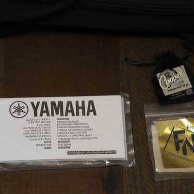 Unplayed! 2025 Yamaha RSS02T Revstar Electric Guitar Merlot + OGB image 2