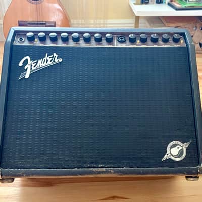 Fender Acoustasonic 100 image 2