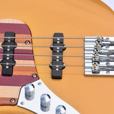 Ankh Instruments 4 string, Jazz Bass, Left Hand, Woodie 2022 Gold Metalic image 3